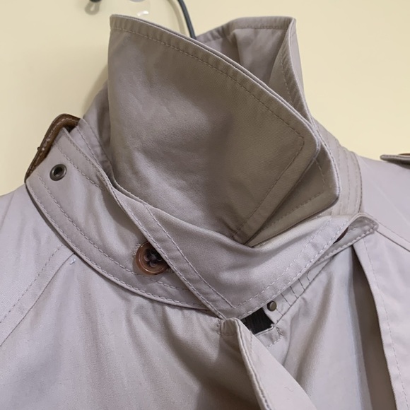 Banana Republic | Golden Beige Water-Resistant Classic Twill Lined Trench Coat M - Picture 8 of 17